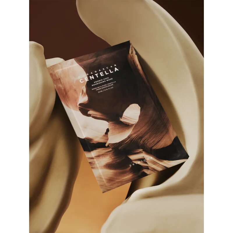 SKIN1004 Madagascar Centella Probio-Cica Nourishing Mask pomirjevalna tekstilna maska s hranilnim učinkom 23 ml