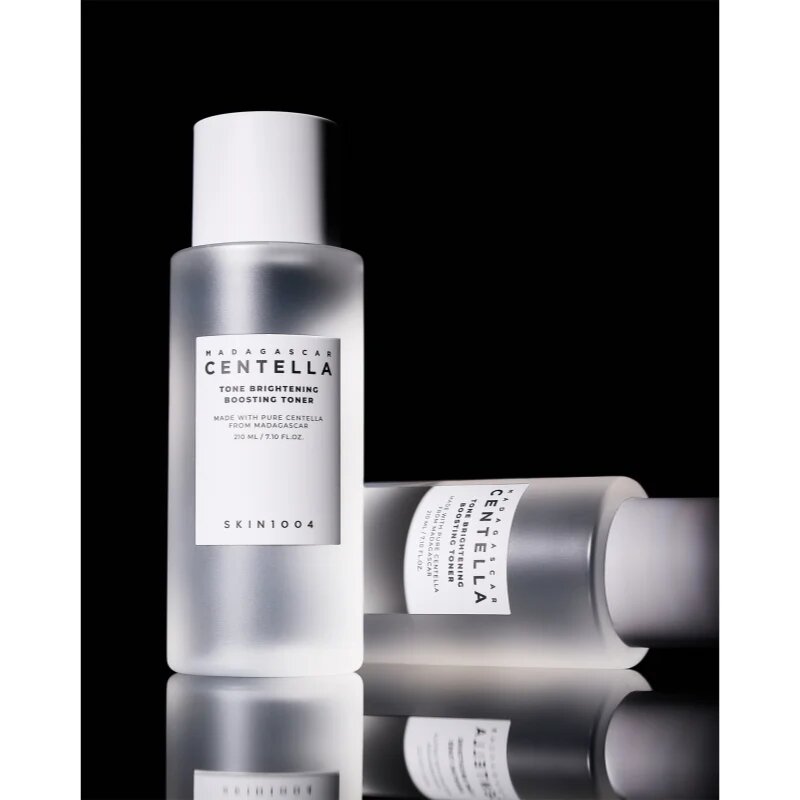 SKIN1004 Madagascar Centella Tone Brightening Boosting Toner osvežilno-vlažilni tonik 210 ml