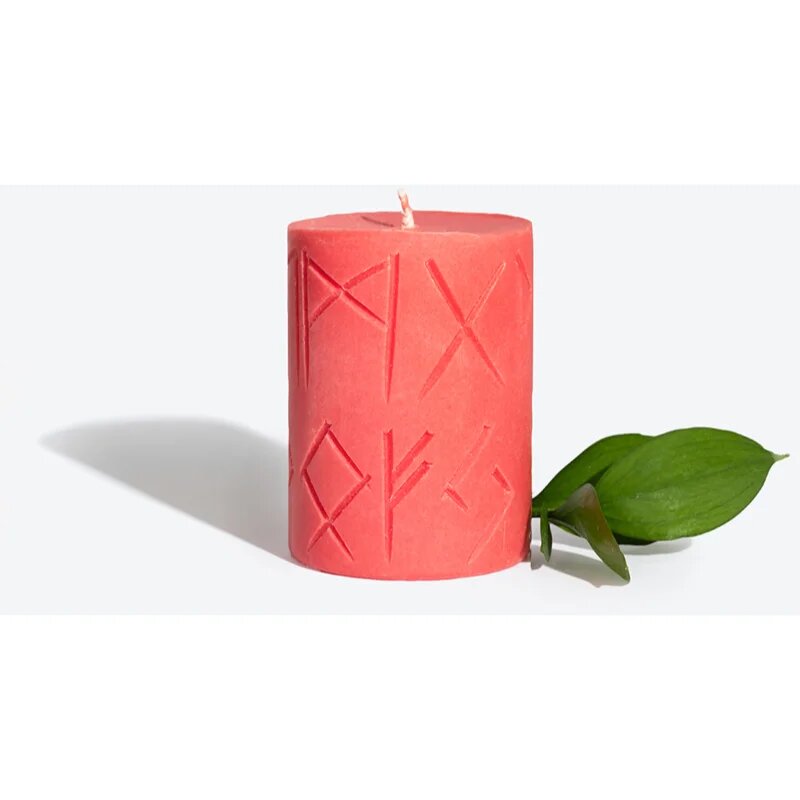 Smells Like Spells Rune Candle Freya dišeča sveča (love/relationship) 300 g