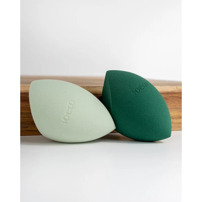 So Eco Complexion Sponge Duo gobica za tekoči puder