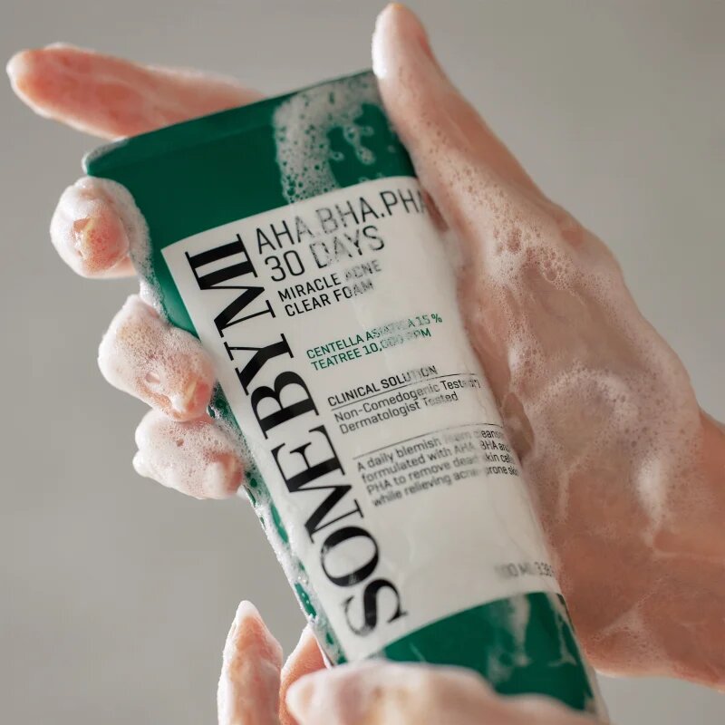 Some By Mi AHA∙BHA∙PHA 30 Days Miracle Acne Clear Foam globinsko čistilna pena za problematično kožo akne 100 ml