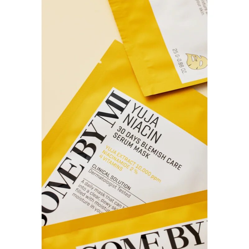 Some By Mi Yuja Niacin Blemish Care Serum Mask revitalizacijska maska iz platna za mastno in problematično kožo 25 g