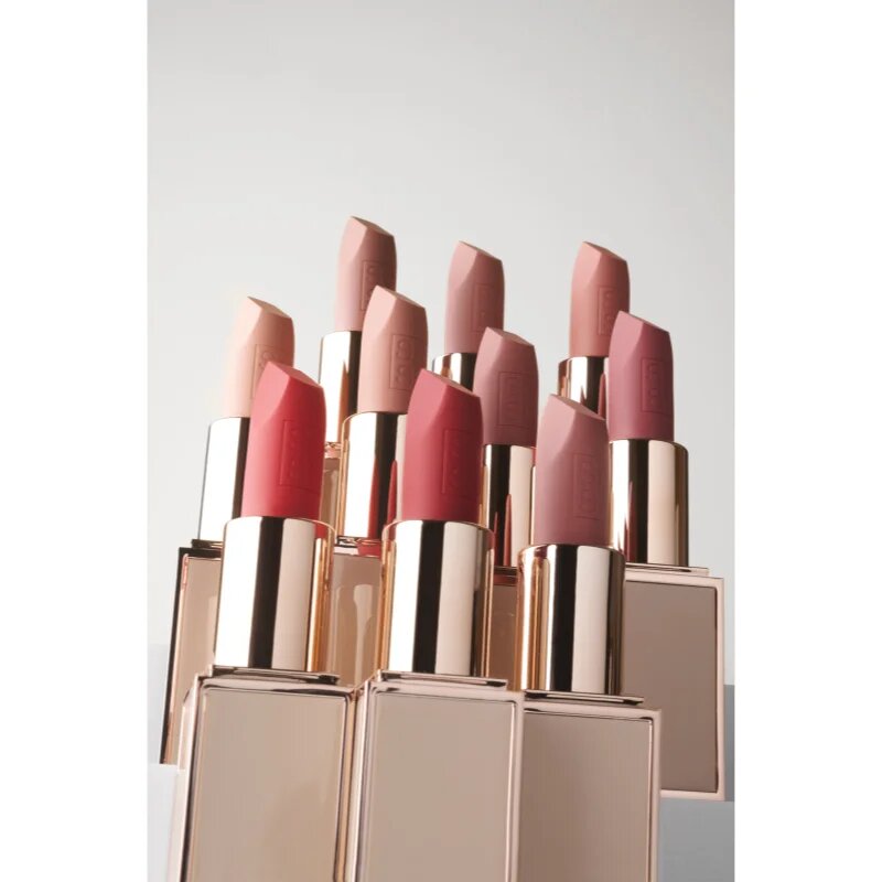 SOSU Cosmetics Matte Lipsticks matirajoča šminka odtenek Naive Nude 3.2 g