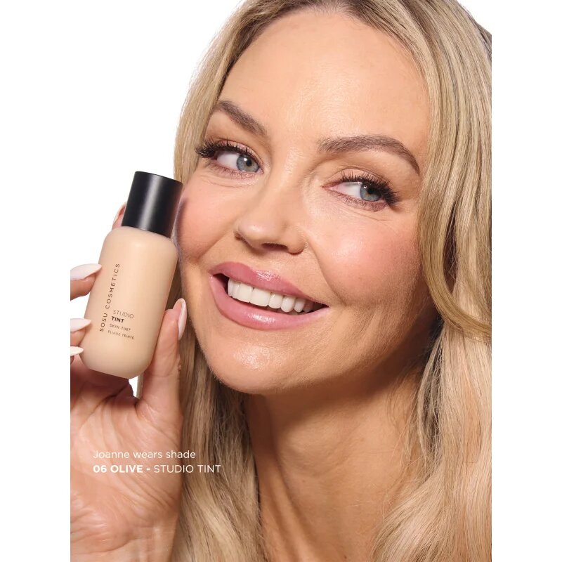SOSU Cosmetics Studio Tint lahki tonirani fluid odtenek 06 Olive 40 ml