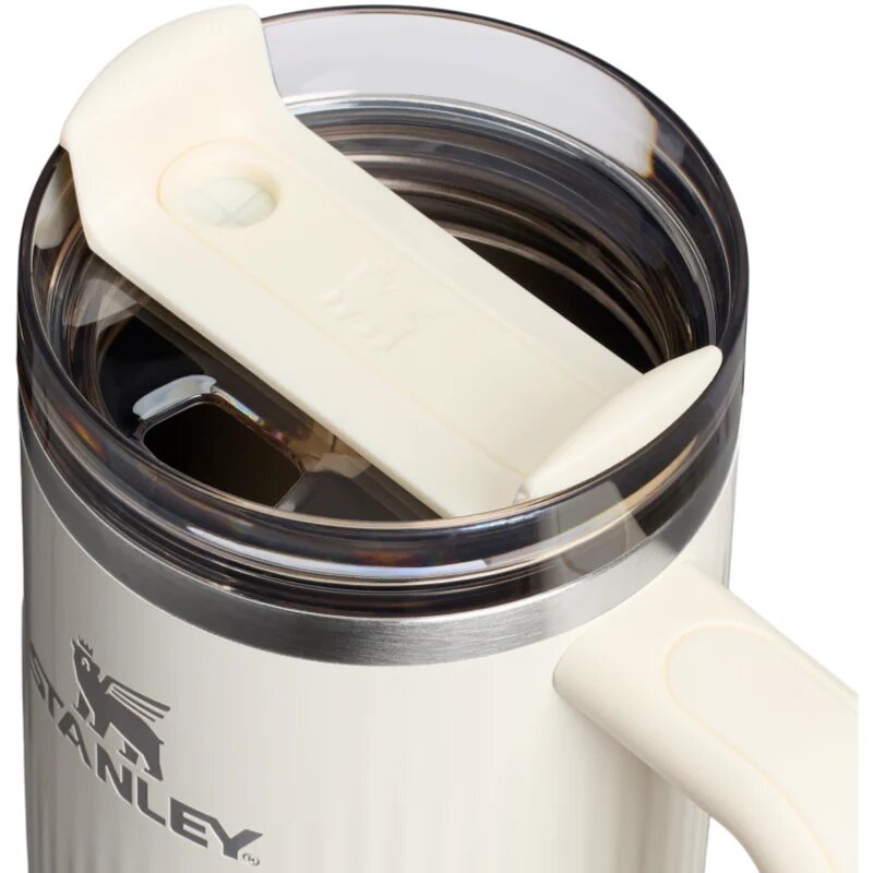Stanley Quencher H2.O Fluted Tumbler lonček iz nerjavečega jekla s slamico velik cream gloss 1 kos