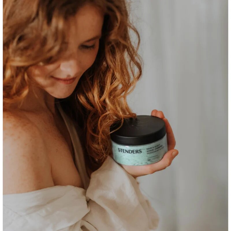 STENDERS Peppermint & Shea osvežilni čistilni piling za lase in lasišče 300 g