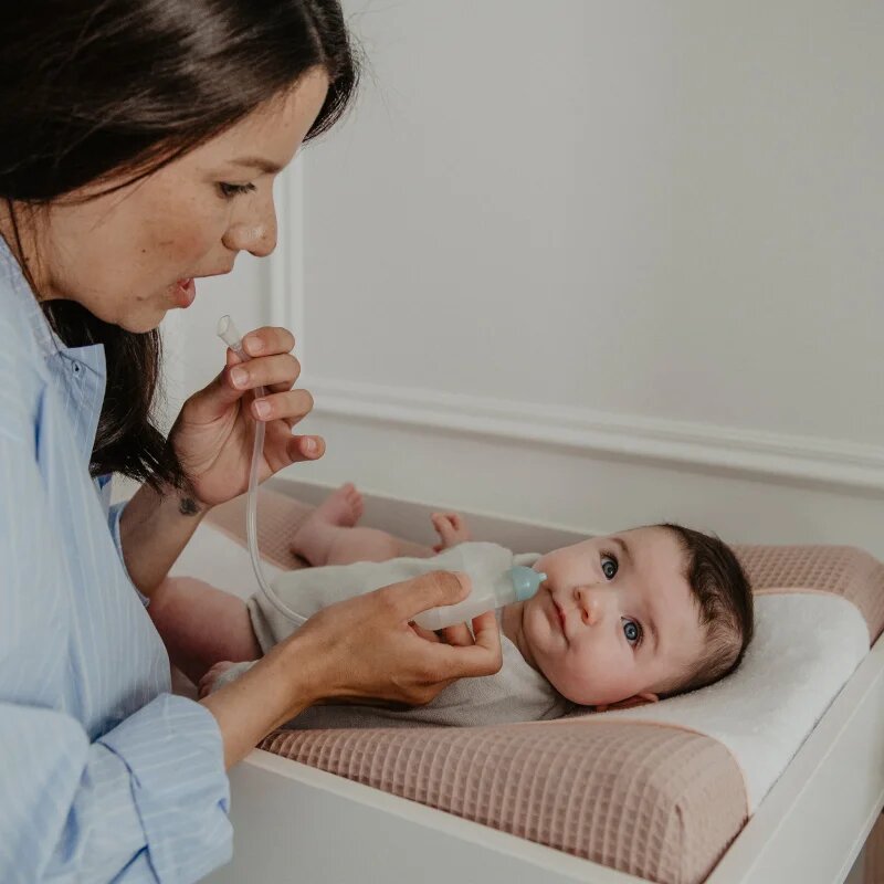 Suavinex Anatomical Nasal Aspirator aspirator za čiščenje nosu 0 m+ 1 kos