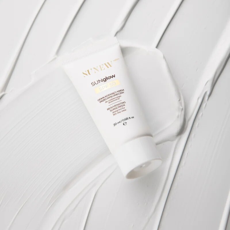 SUNEWMED+ SUNglow Anti-Aging Face Sunscreen SPF 50 krema za sončenje s pomlajevalnim učinkom SPF 50 20 ml