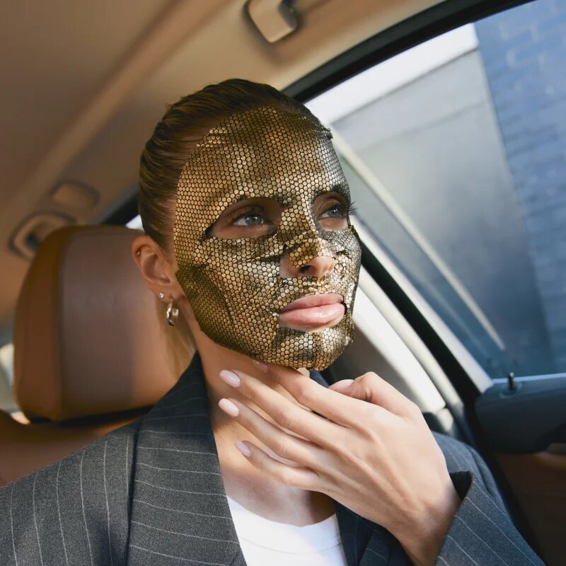 SUNEWMED+ Youth Shot Regenerating Glow Face Sheet Mask maska iz platna za regeneracijo obraza 3 kos