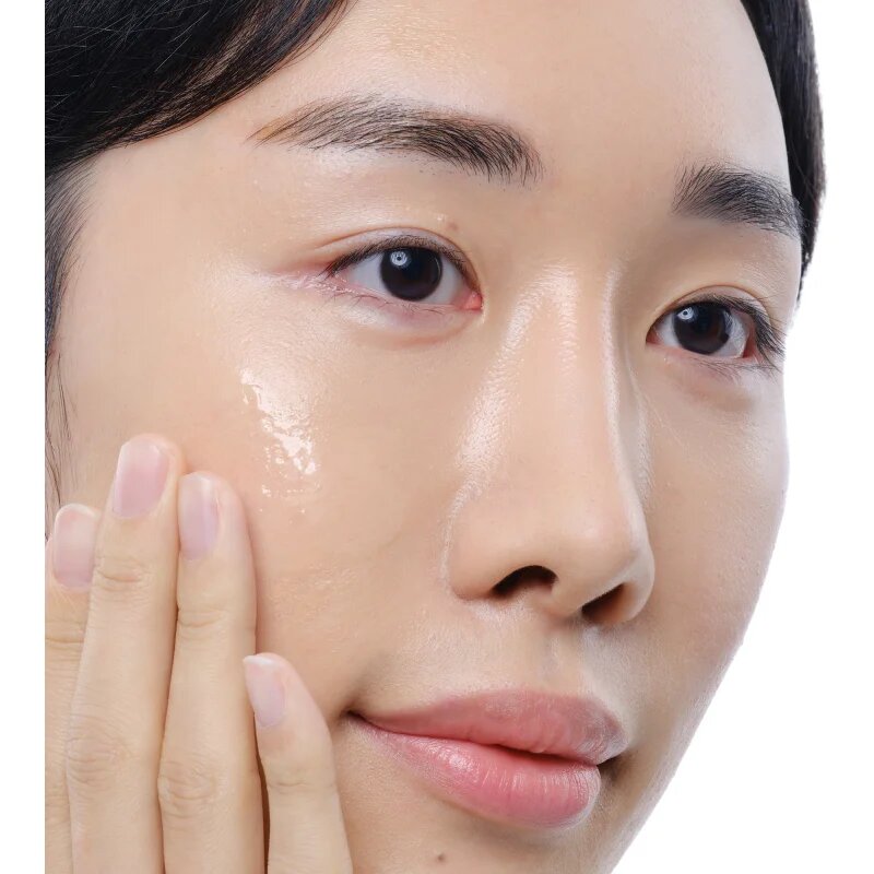The Ordinary Alpha Arbutin 2% + HA posvetlitveni serum za obraz s hialuronsko kislino 60 ml