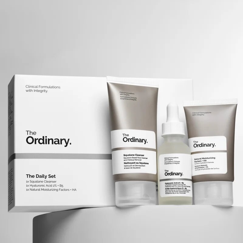 The Ordinary The Daily Set darilni set z vlažilnim učinkom