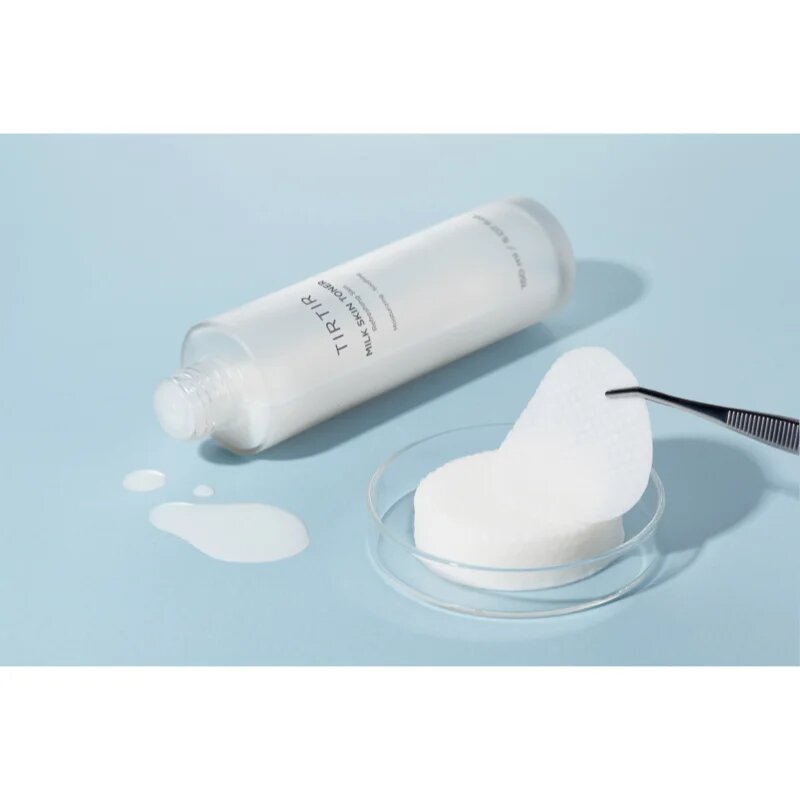 TIRTIR Milk Skin Toner tonik za obraz za osvetljevanje kože in hidratacijo 150 ml