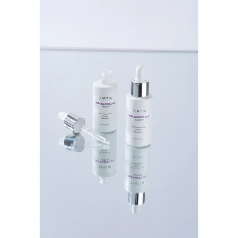 TIRTIR Niacinamide 20% Serum posvetlitveni serum proti gubam z učvrstitvenim učinkom 30 ml