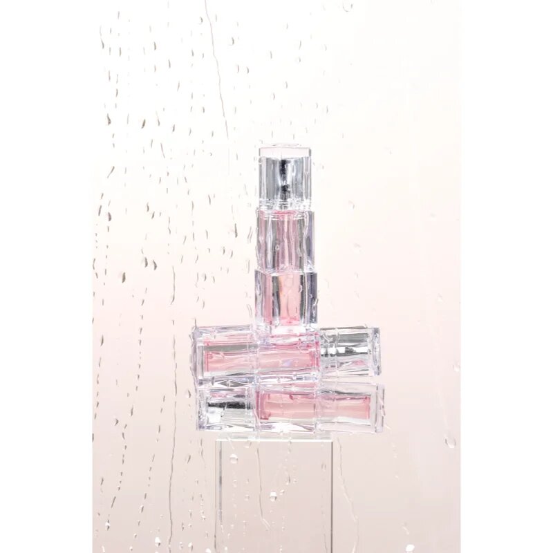 TIRTIR Waterism Lip Plumper vlažilni sijaj za ustnice z učinkom povečanja odtenek Natural Sparkling 3.3 g