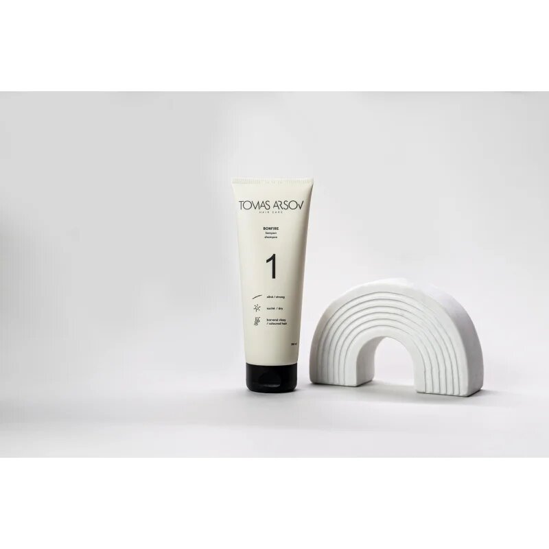 Tomas Arsov Bonfire Shampoo vlažilni šampon za zaščito barve za poškodovane in barvane lase 250 ml