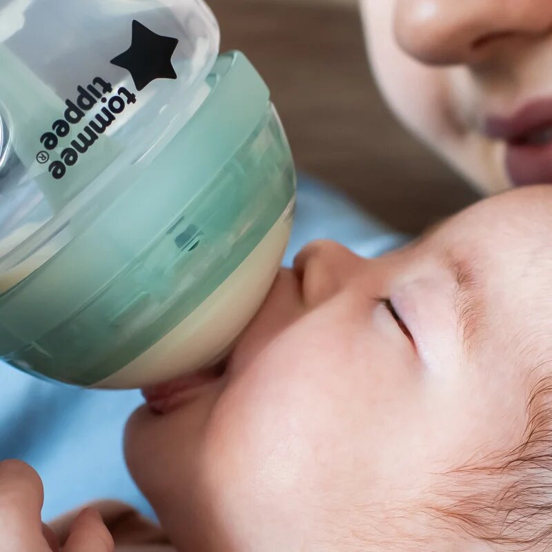 Tommee Tippee Advanced Anti-Colic samosterilizacijska steklenička za dojenčke proti kolikam Slow Flow 0m+ 2x260 ml