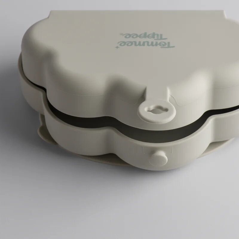 Tommee Tippee EasiStick™ Silicone Foldable Plate škatla za malico 4m+ Green 1 kos