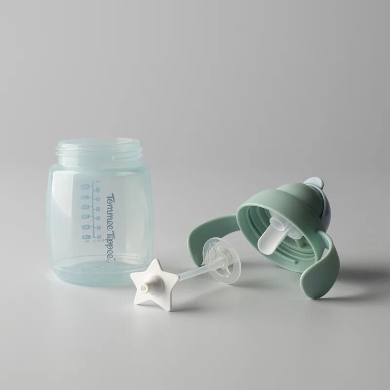Tommee Tippee Trainer Straw otroški lonček z utežjo 6m+ Green 1 kos