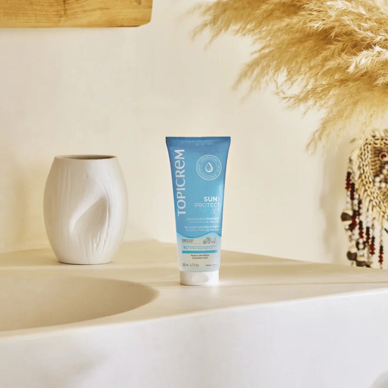 Topicrem Sun Protect Re-Moisturizing Shower vlažilen gel za prhanje po sončenju 200 ml