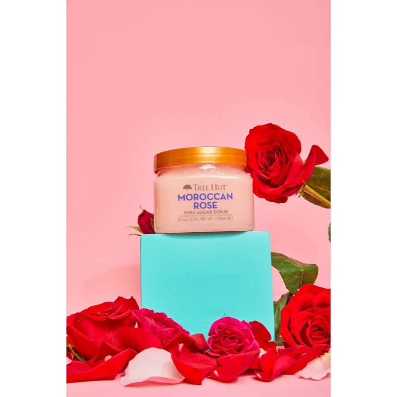 Tree Hut Shea Sugar Scrub Moroccan Rose sladkorni piling z karitejevim maslom 510 g