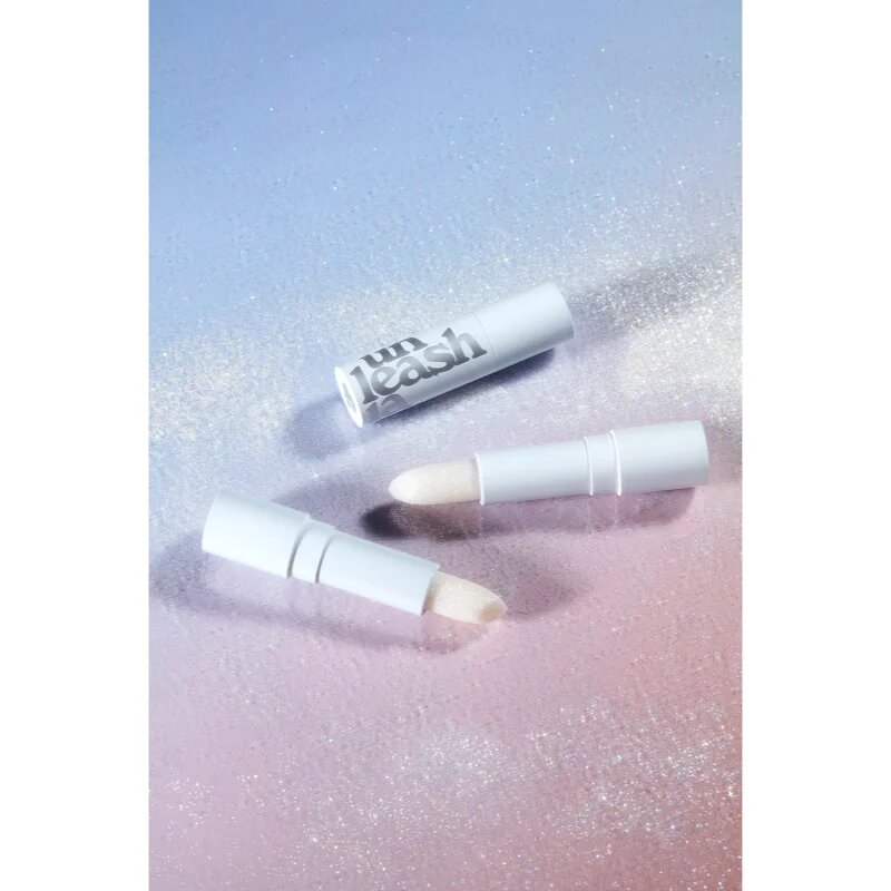 Unleashia Glacier Vegan Lip Balm vlažilni balzam za ustnice z bleščicami odtenek No.1 Snow Frost 3.3 g