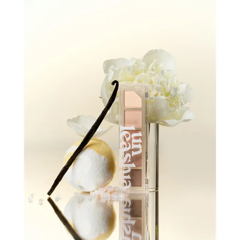 Unleashia Mood Shower Eye Palette paleta senčil za oči odtenek NO.1 Vanilla Shower 1 kos