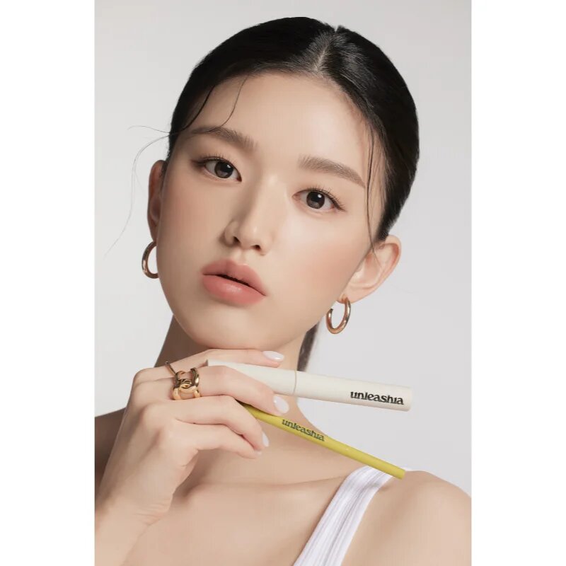 Unleashia Shaper Pomade Eyebrow Fixer gelasta pomada za obrvi odtenek No.1 Clear 8.5 g