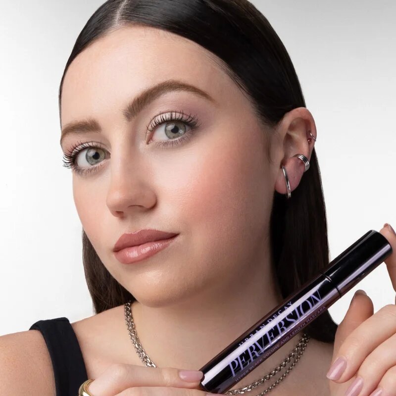 Urban Decay Perversion maskara za volumen in podaljšanje trepalnic 4 ml