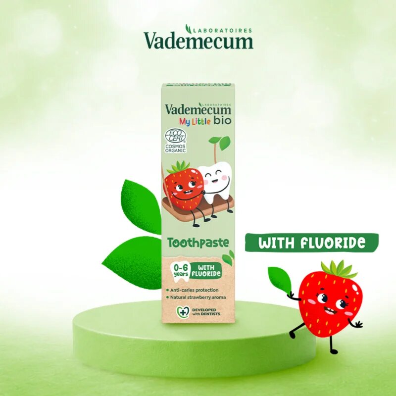 Vademecum BIO My Little Strawberry otroška zobna pasta s fluoridom jagoda 50 ml