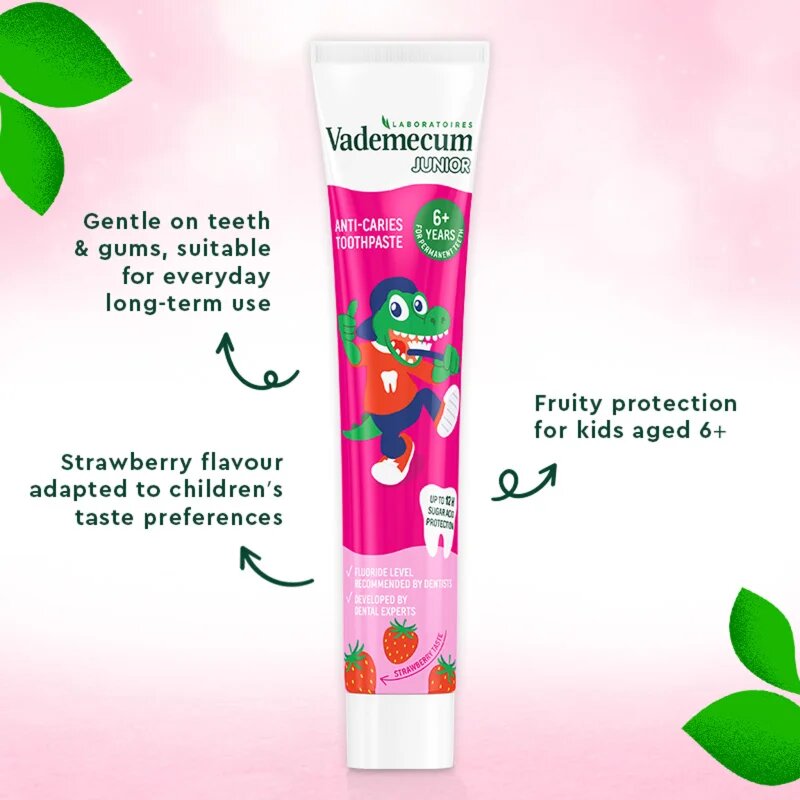 Vademecum Junior Fresh Strawberry otroška zobna pasta 6+ let 75 ml