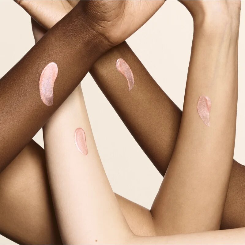 Valentino Born In Roma Body Shimmer posvetlitvena gelasta emulzija 125 ml
