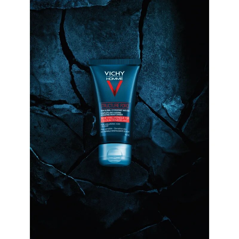Vichy Homme Structure Force učvrstitvena krema proti gubam s hialuronsko kislino 50 ml