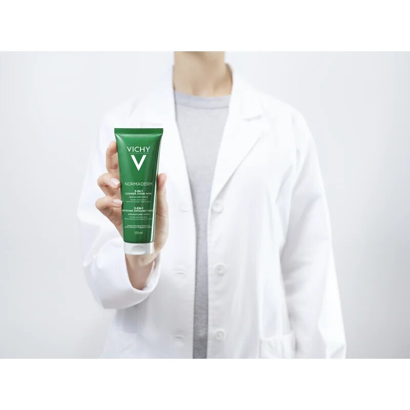 Vichy Normaderm čistilna nega za mastno in problematično kožo 125 ml