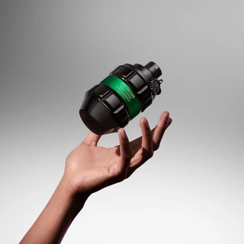 Viktor & Rolf Spicebomb Night Vision parfumska voda za moške 50 ml