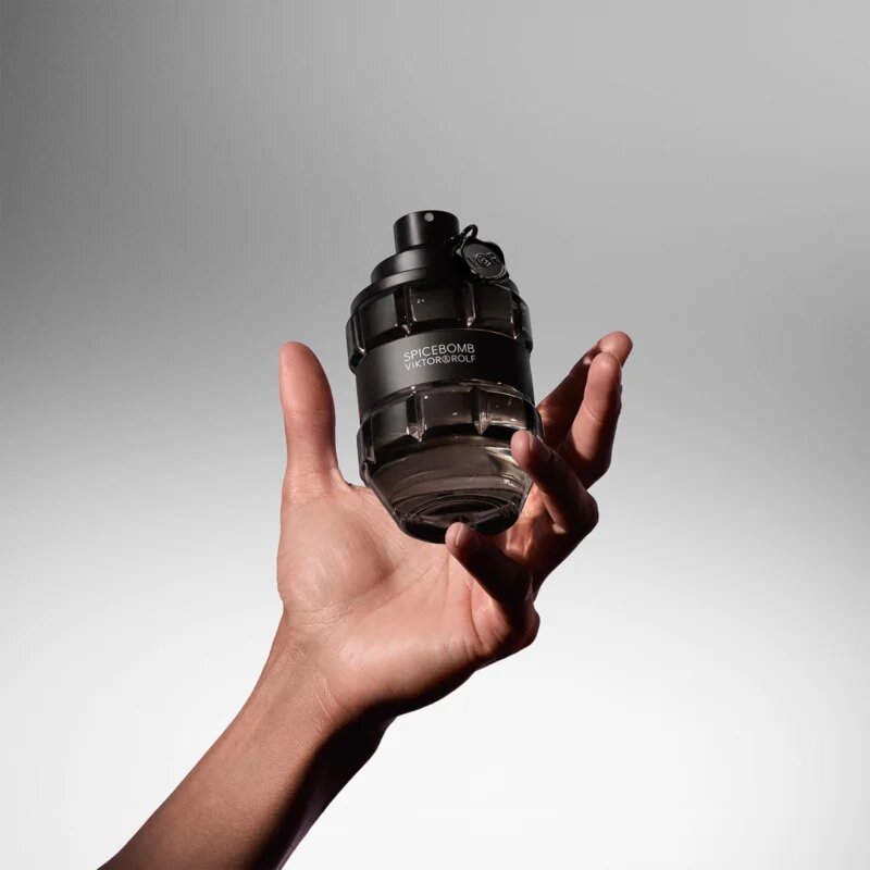 Viktor & Rolf Spicebomb toaletna voda za moške 90 ml