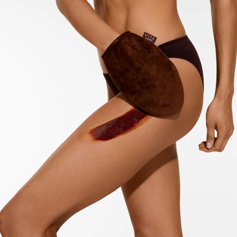 Vita Liberata Tinted Tanning Lotion samoporjavitveni losjon za telo odtenek Dark 200 ml
