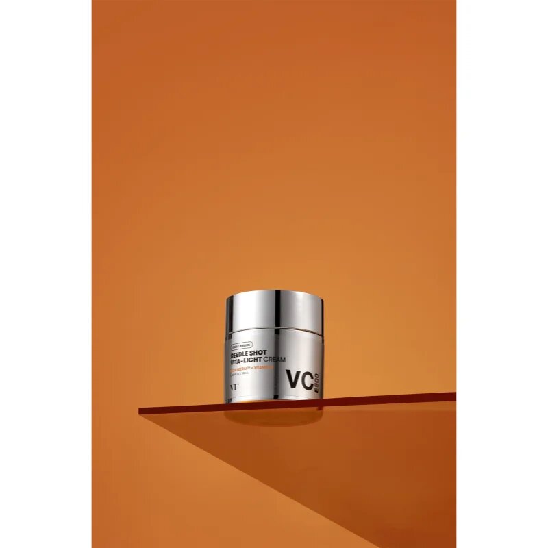 VT Cosmetics Reedle Shot Vita-Light Cream vlažilna in pomirjujoča krema proti znakom staranja 50 ml
