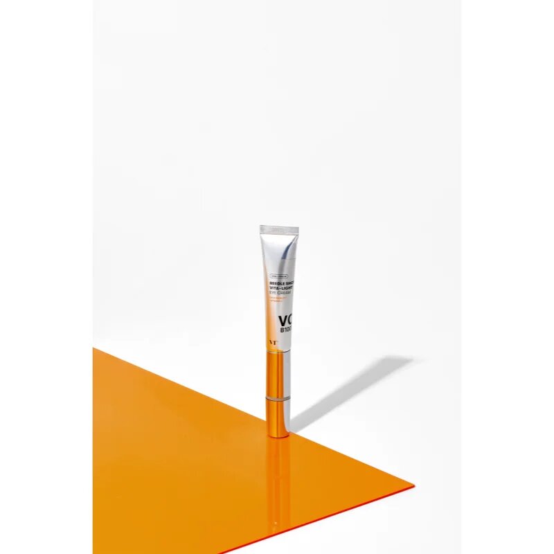 VT Cosmetics Reedle Shot Vita-Light Eyecream krema za razstrupljanje in posvetljevanje za predel okoli oči z vitaminom C 15 ml
