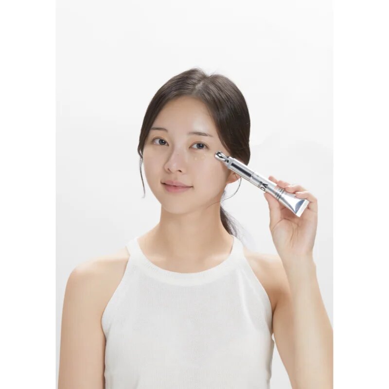 VT Cosmetics Reedle Shot Vita-Light Eyecream krema za razstrupljanje in posvetljevanje za predel okoli oči z vitaminom C 15 ml