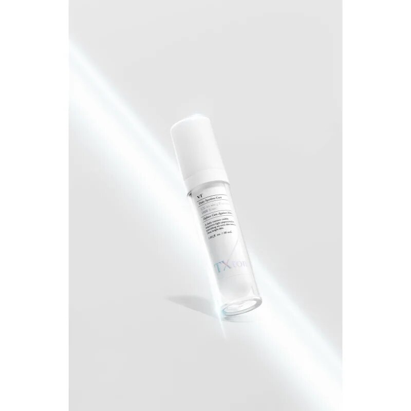 VT Cosmetics TX-Toning Essence 1000 Shot esenca za obraz za osvetljevanje kože in hidratacijo 30 ml