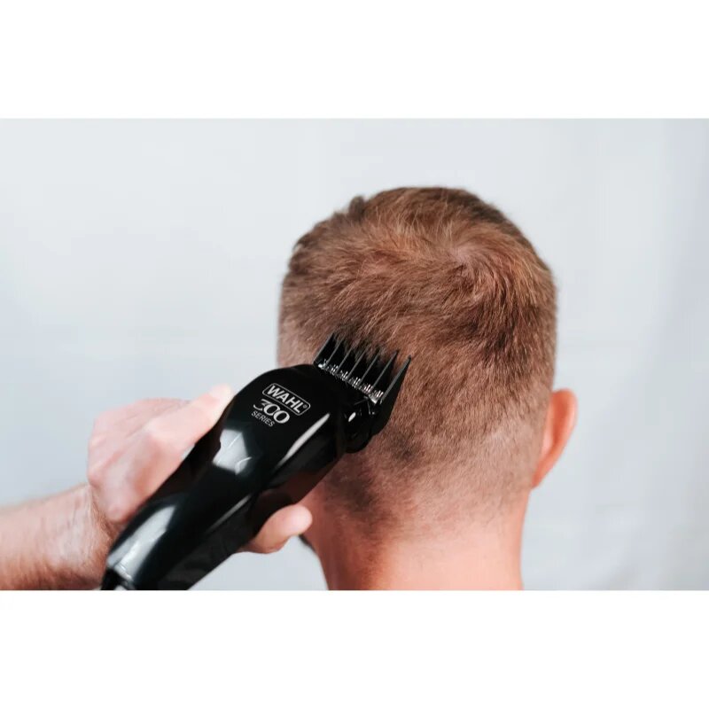 Wahl Home Pro 300 prirezovalnik za lase