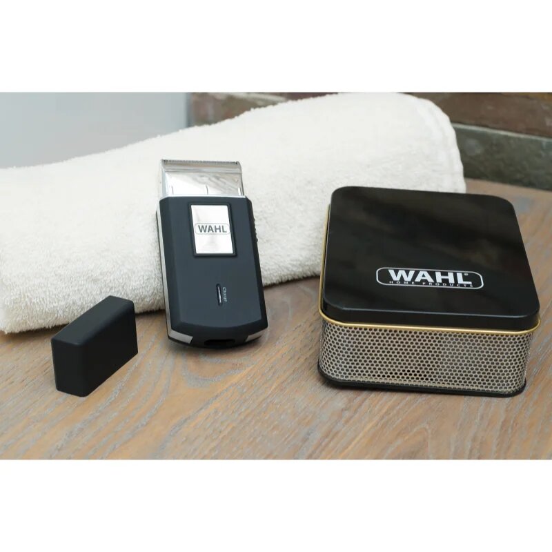 Wahl Travel Shaver električni brivnik 1 kos