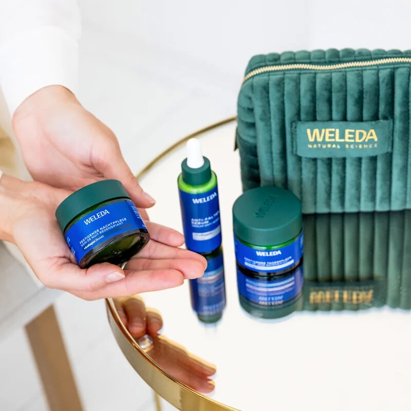 Weleda Blue Gentian Contouring Ritual darilni set za pomladitev kože