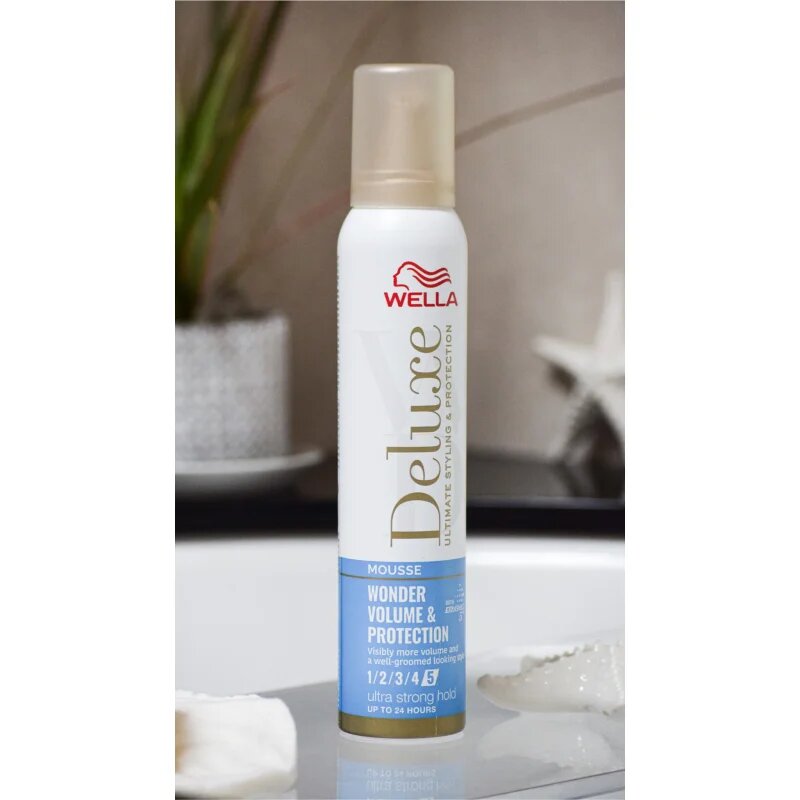Wella Deluxe Wonder Volume & Protection penasti utrjevalec za lase za volumen las 200 ml