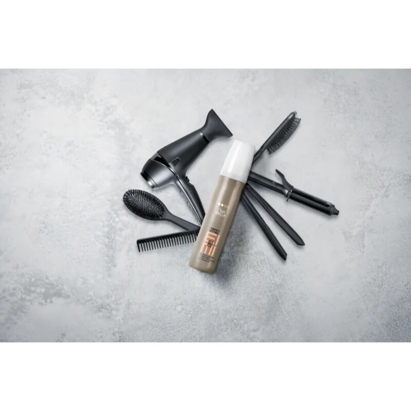 Wella Professionals Eimi Perfect Setting pršilo za fiksiranje za sijaj in mehkobo las 150 ml