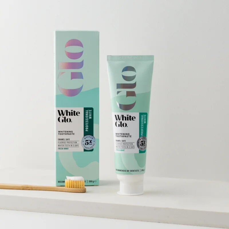 White Glo Glo Professional White zobna pasta za beljenje zob 115 g