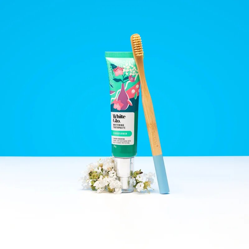 White Glo Whitening Toothpaste Eldeflower zobna pasta 70 g
