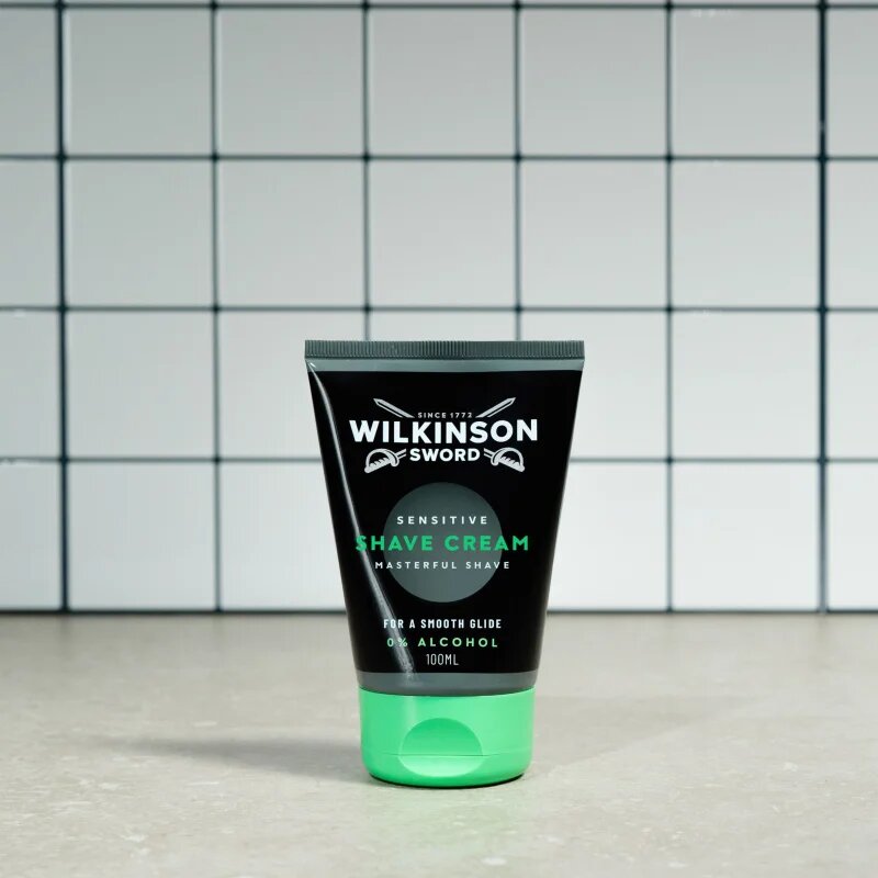 Wilkinson Sword Sensitive Shave Cream krema za britje za moške 100 ml