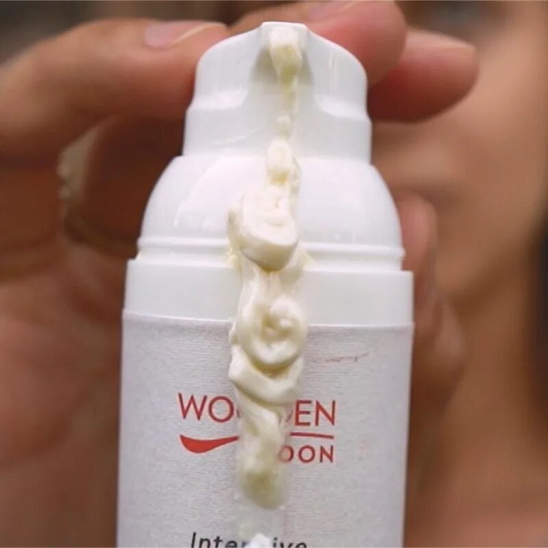 WoodenSpoon Skin Nourishment losjon za sončenje za obraz in telo SPF 35 100 ml