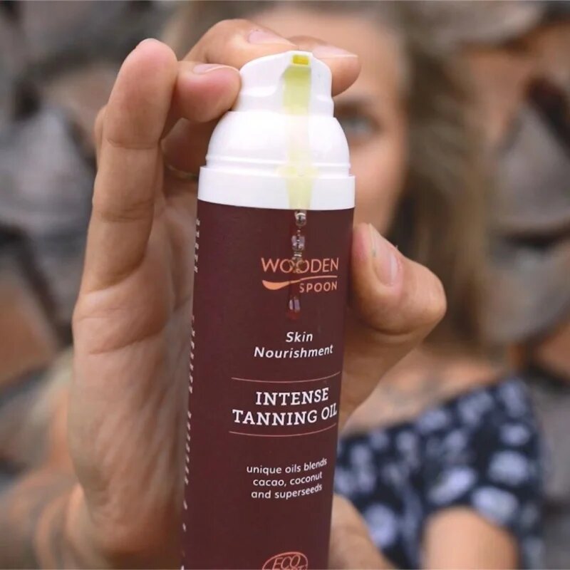 WoodenSpoon Skin Nourishment negovalno olje za telo za intenzivno porjavelost 100 ml